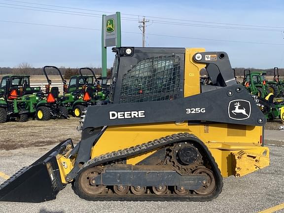 Image of John Deere 325G equipment image 1