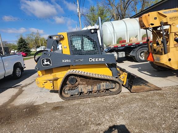 Image of John Deere 325G equipment image 3