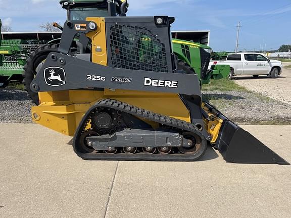 Image of John Deere 325G equipment image 3