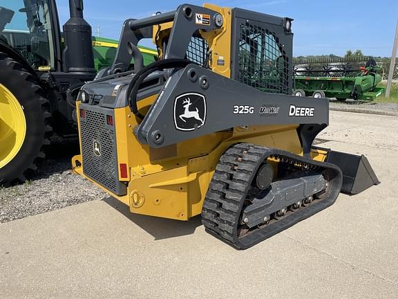 Image of John Deere 325G Primary image