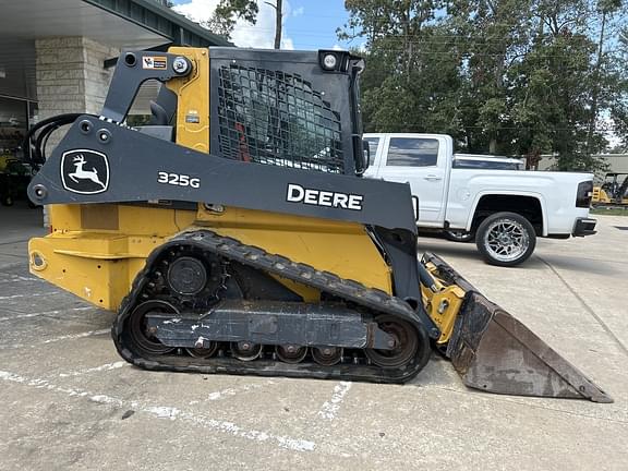 Image of John Deere 325G equipment image 4