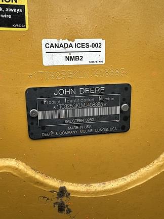 Image of John Deere 325G equipment image 4