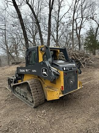 Image of John Deere 325G equipment image 3