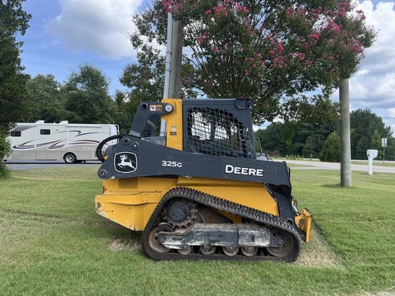 2021 John Deere 325G Equipment Image0