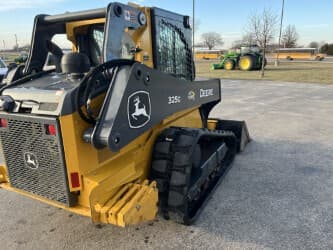 Image of John Deere 325G equipment image 2