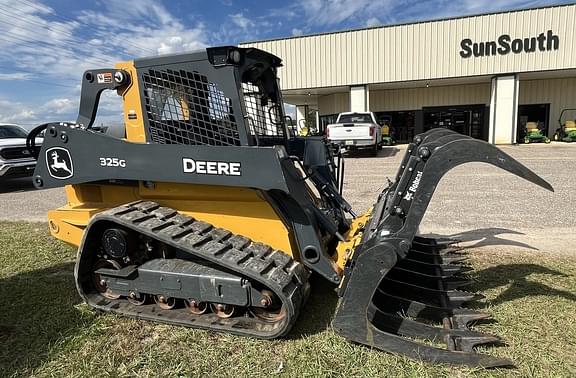 Image of John Deere 325G equipment image 1