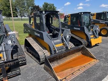 Main image John Deere 325G