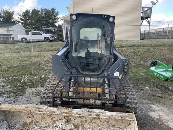 Image of John Deere 325G equipment image 2