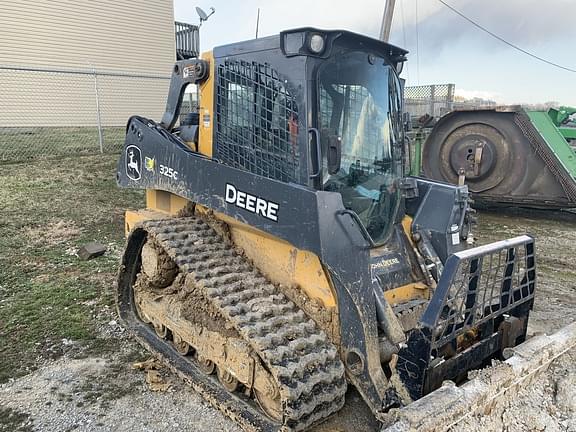 Image of John Deere 325G equipment image 3