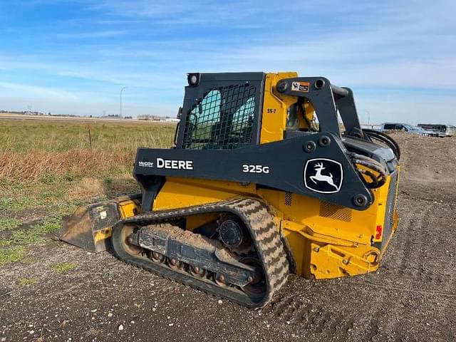 Image of John Deere 325G equipment image 2