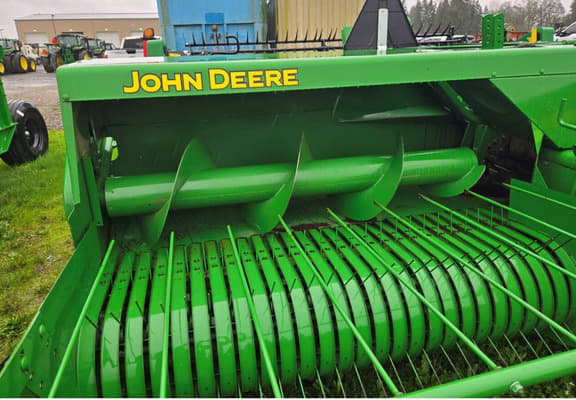 Image of John Deere 328 equipment image 4