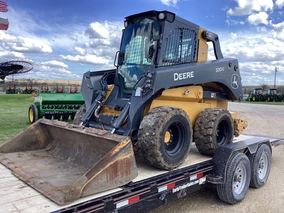 Image of John Deere 330G equipment image 2