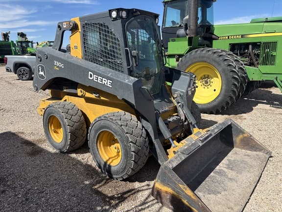 Image of John Deere 330G equipment image 2