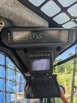 Image of John Deere 330G equipment image 3