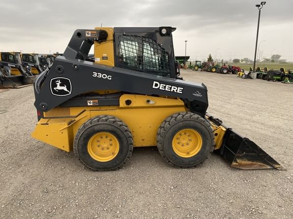 Main image John Deere 330G