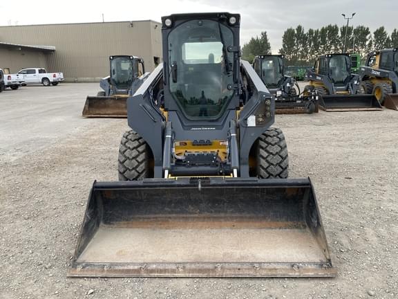 Image of John Deere 330G equipment image 2