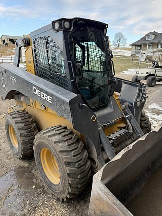 Image of John Deere 330G equipment image 2