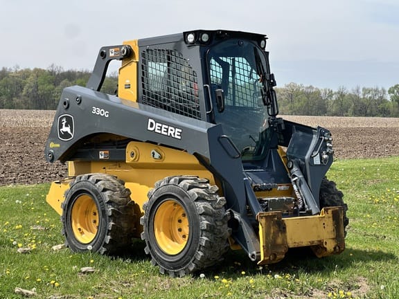 2021 John Deere 330G Equipment Image0