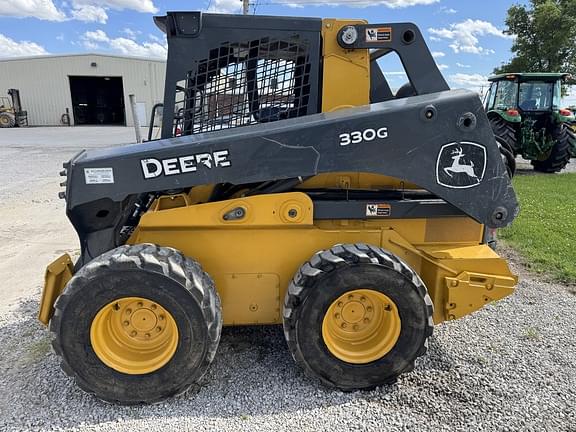 Image of John Deere 330G equipment image 3