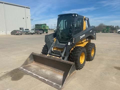 Image of John Deere 330G equipment image 1