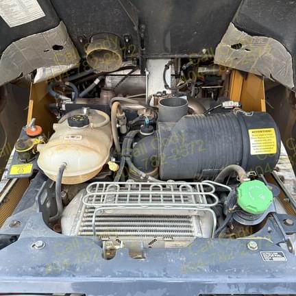 Image of John Deere 331G equipment image 4