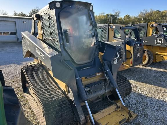 Image of John Deere 331G equipment image 1