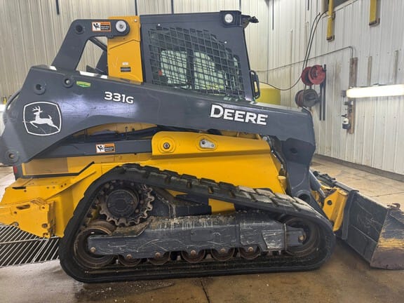 Main image John Deere 331G