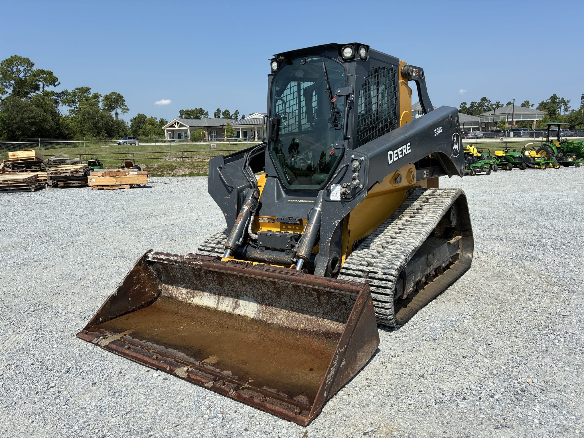 2021 John Deere 331G Equipment Image0