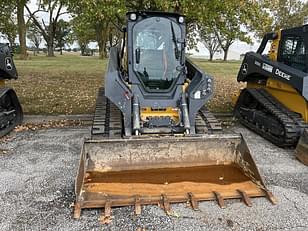 Main image John Deere 331G 13