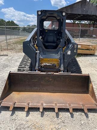 Image of John Deere 331G equipment image 2