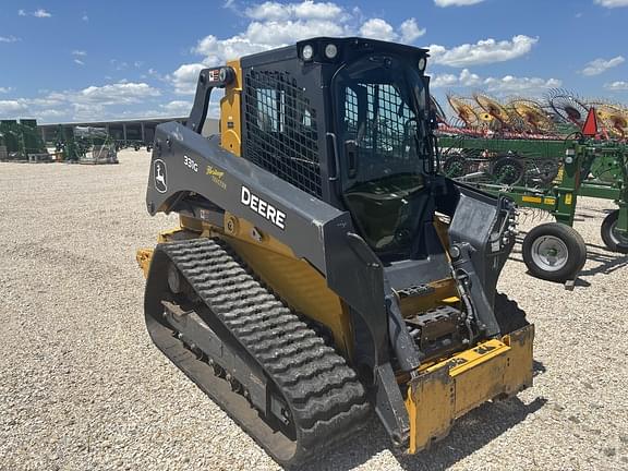 Image of John Deere 331G equipment image 3