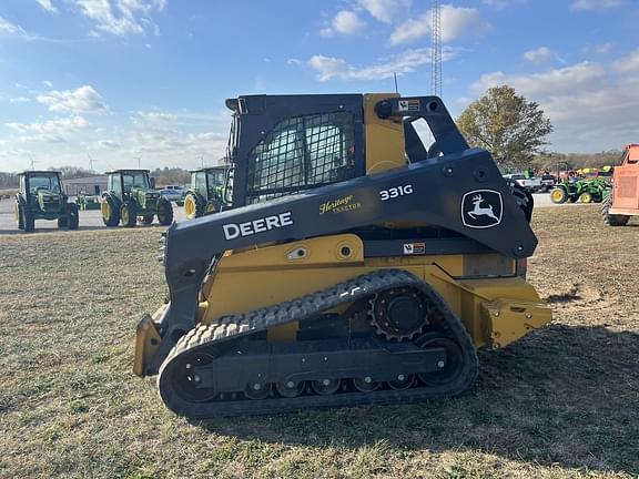 Image of John Deere 331G equipment image 2