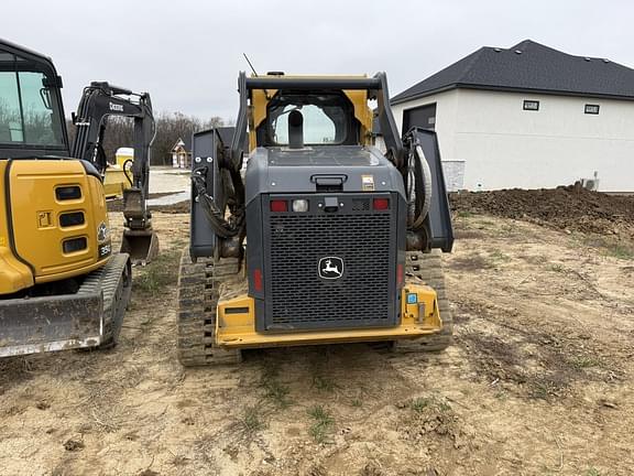 Image of John Deere 331G equipment image 3