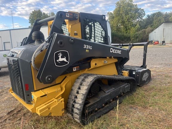 Image of John Deere 331G equipment image 3