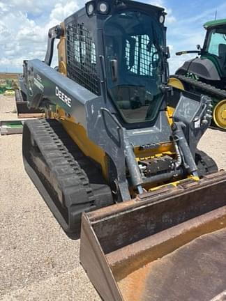 Image of John Deere 331G equipment image 1
