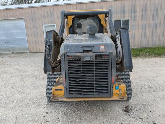 Image of John Deere 331G equipment image 3