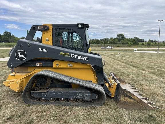 Image of John Deere 331G equipment image 4