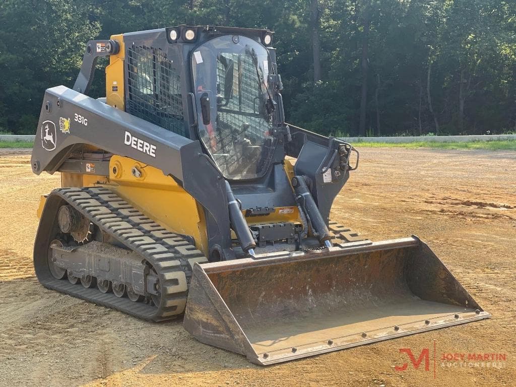 Image of John Deere 331G Primary image
