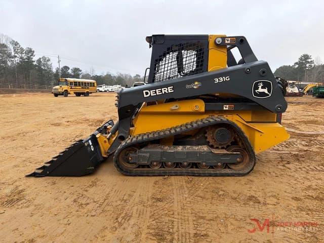 Image of John Deere 331G equipment image 4