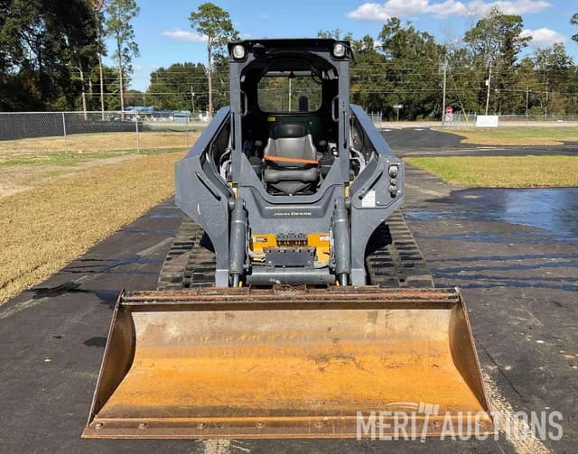 Image of John Deere 331G equipment image 1