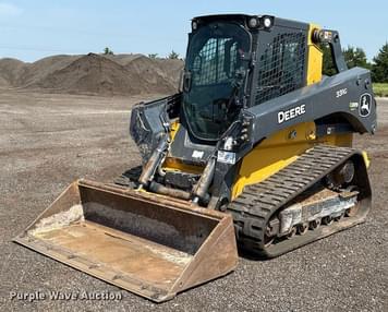 Main image John Deere 331G