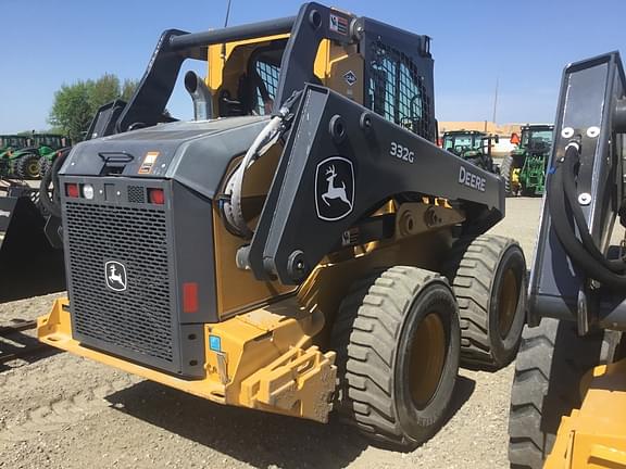 Image of John Deere 332G equipment image 2
