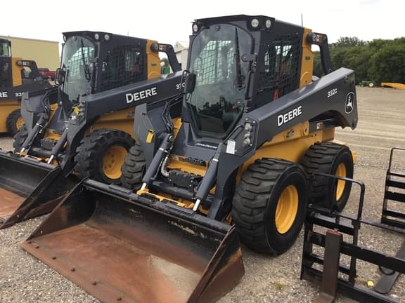 Image of John Deere 332G equipment image 1