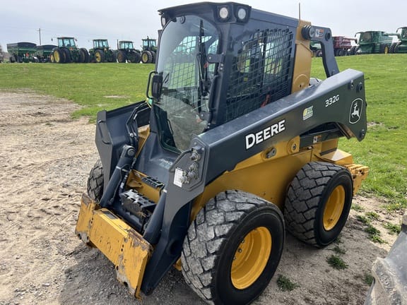 2021 John Deere 332G Equipment Image0