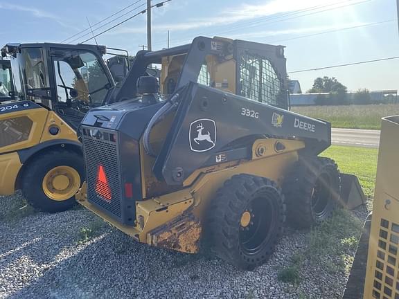 Image of John Deere 332G equipment image 3