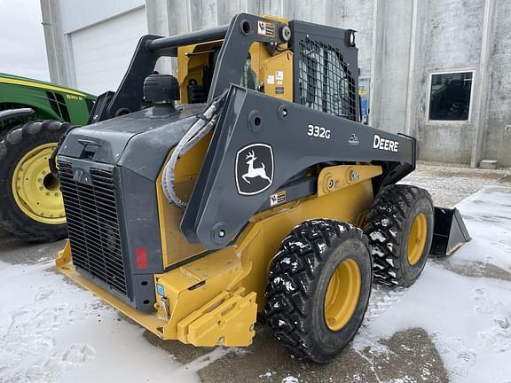 Image of John Deere 332G equipment image 3