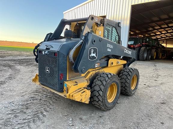 Image of John Deere 332G equipment image 2