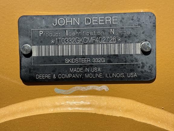 Image of John Deere 332G equipment image 4