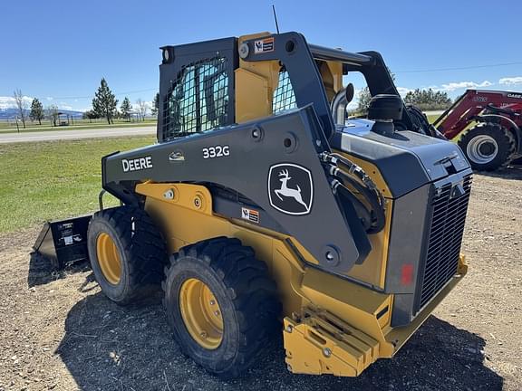 Image of John Deere 332G equipment image 4