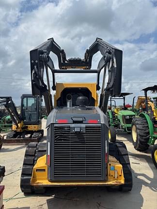 Image of John Deere 333G equipment image 3